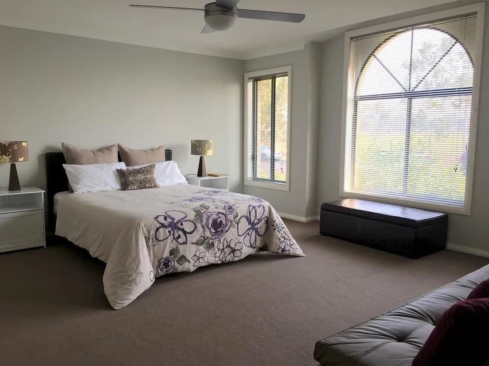 Sydney Amazing Holiday Home - photo 2