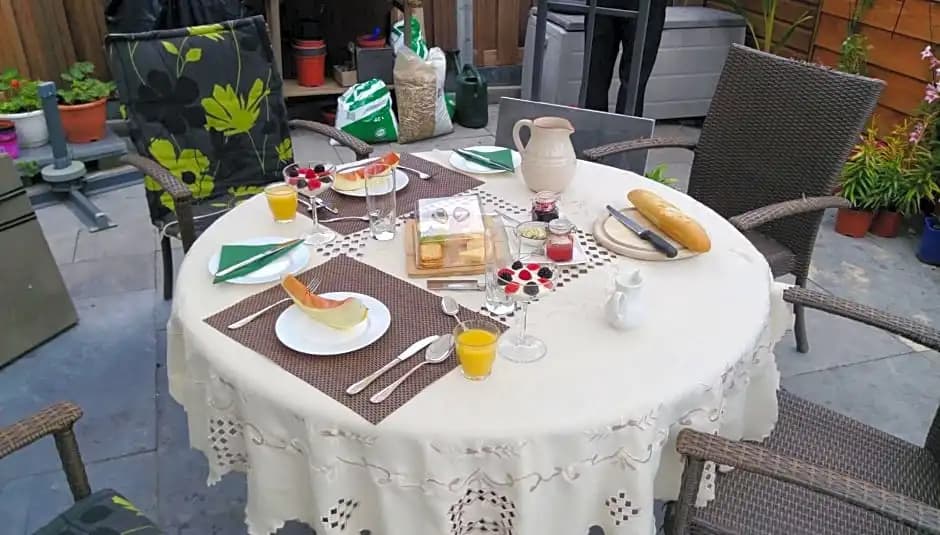 Bon Bed & Breakfast - photo 26
