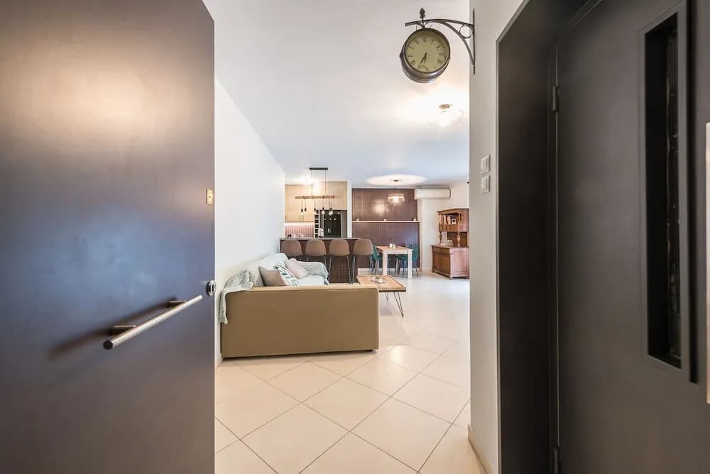 New Syntagma Urban Apartment - photo 6