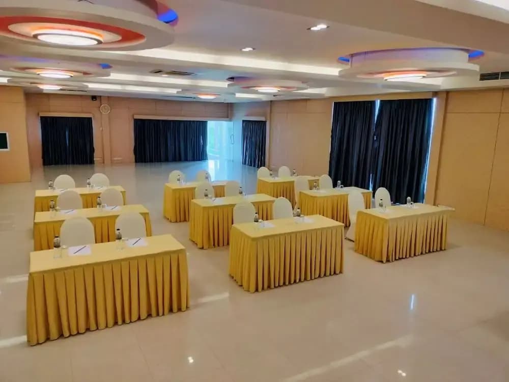 Dragon Beach Resort Jomtien Pattaya - photo 15
