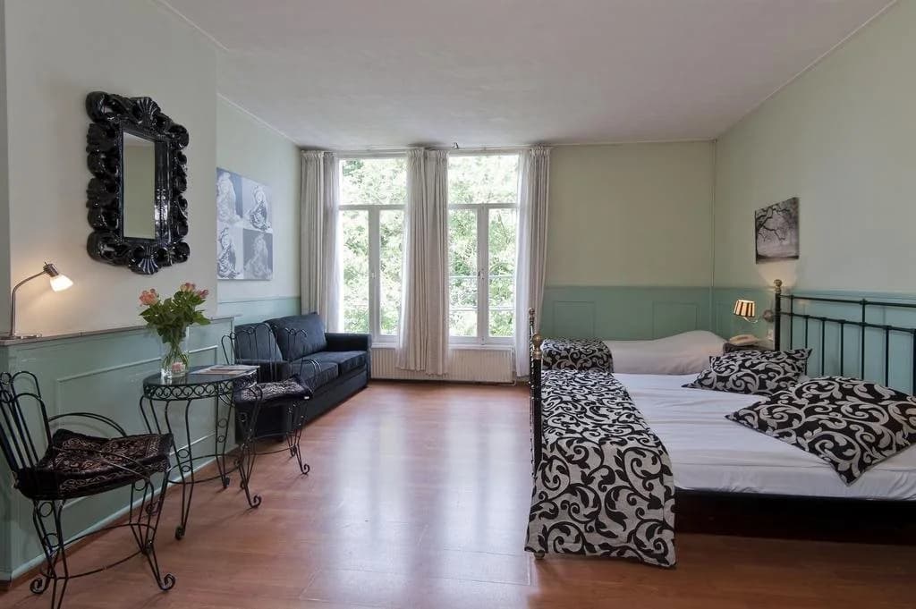 Hotel Rembrandt - photo 8