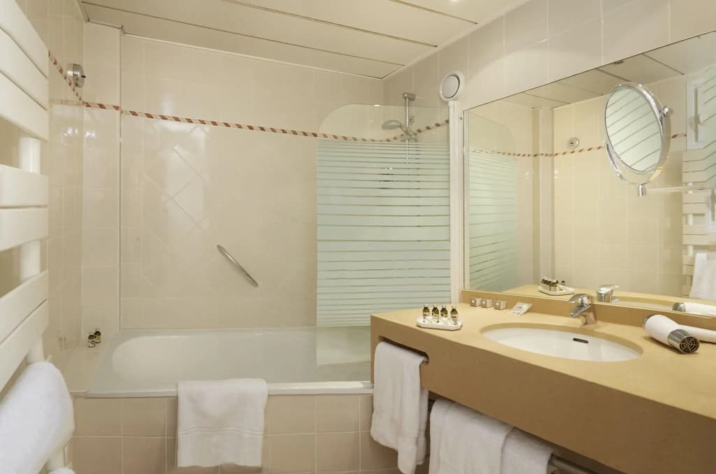 Relais Du Louvre - photo 10