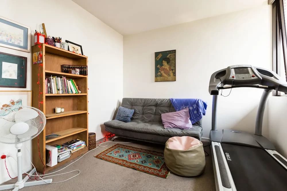 TALIA, 1BDR Carlton Apartment - photo 2