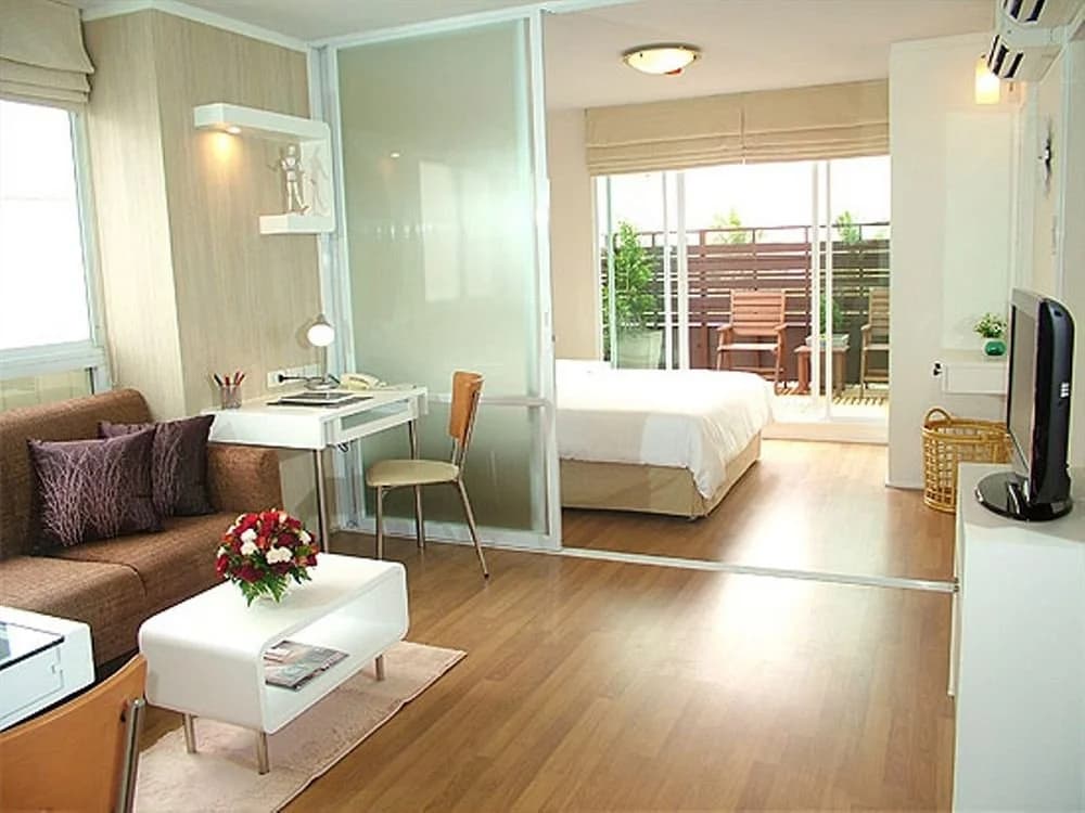Lumpini Residence Sathorn - photo 4