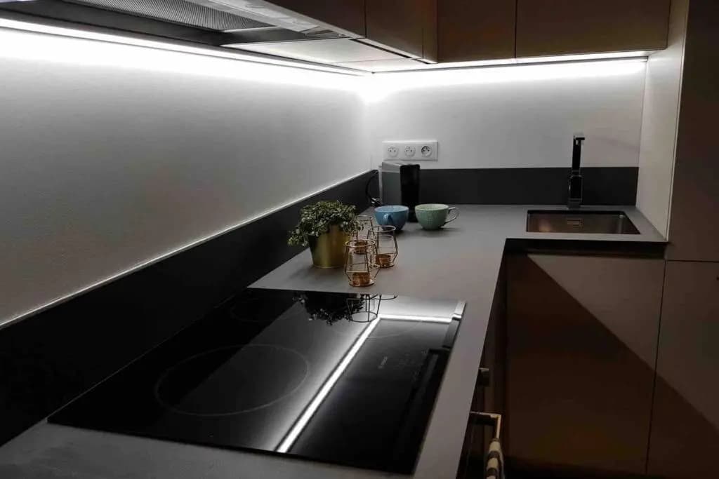 Appartement 2 chambres refait à neuf, climatisé, à 2 min de la mer - photo 11