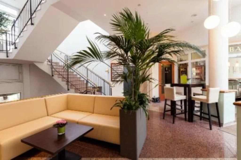 SensCity Hotel Berlin Spandau - photo 8