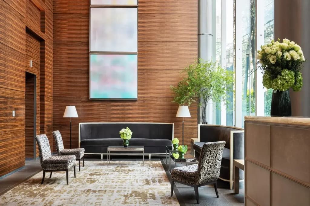 Four Seasons Hotel Tokyo at Marunouchi - photo 24