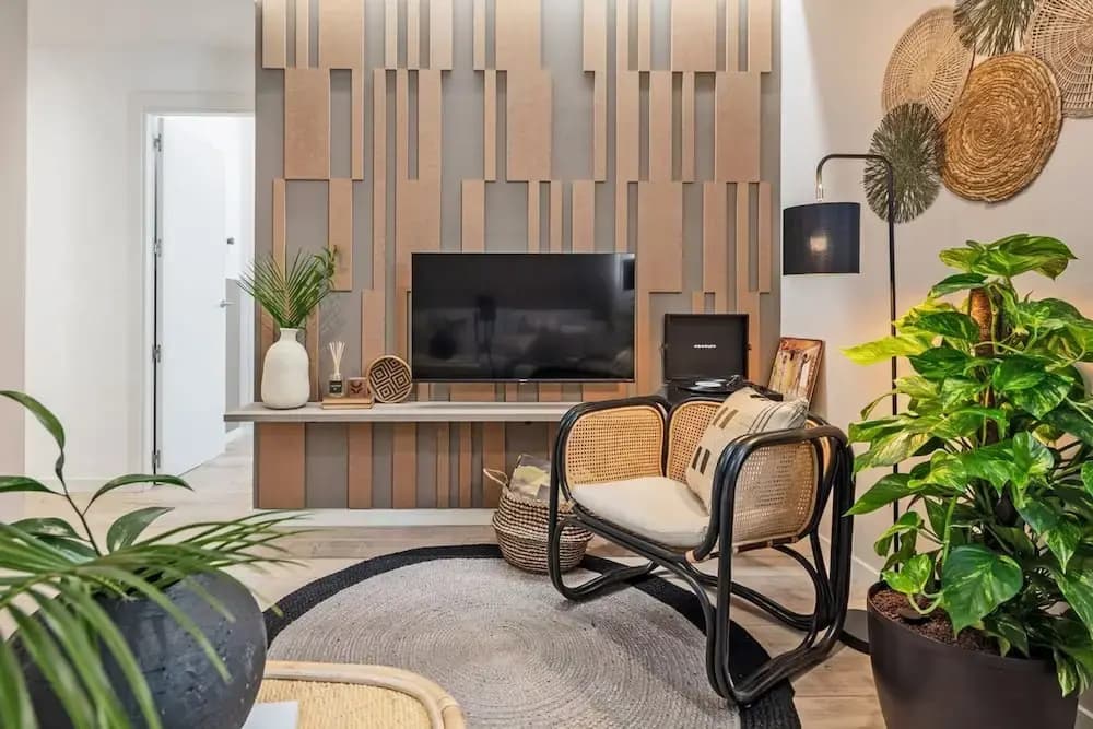 Havu - 2 Bedrooms in Trafalgar - photo 2