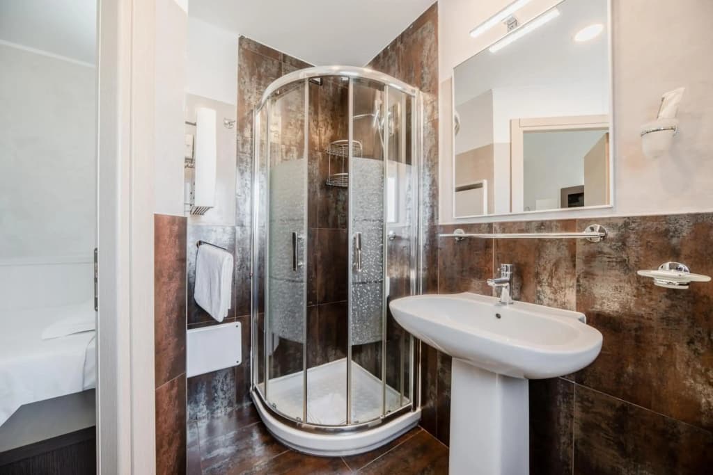 Hotel Milano Navigli - photo 10