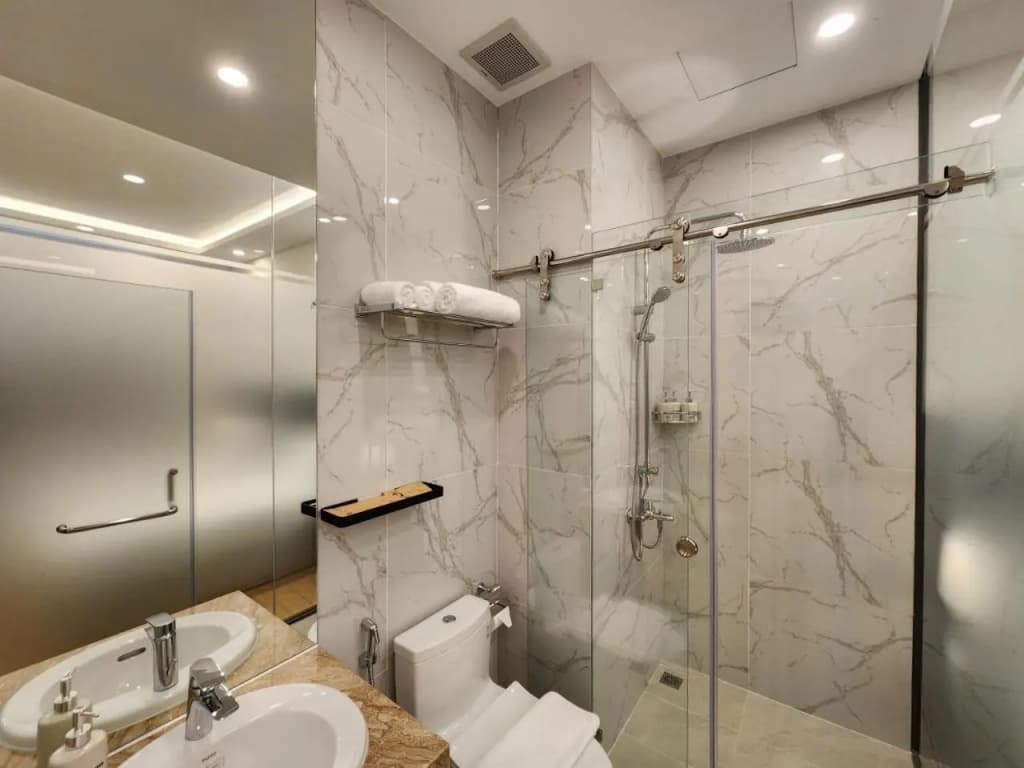Ruby Hotel - photo 19