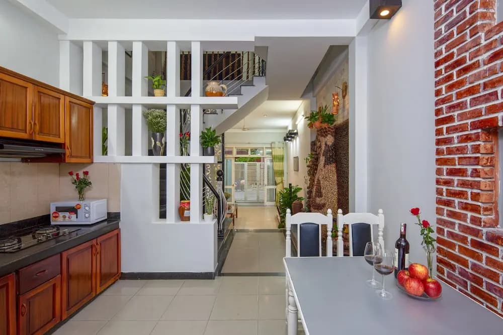 T P House 5 - photo 17