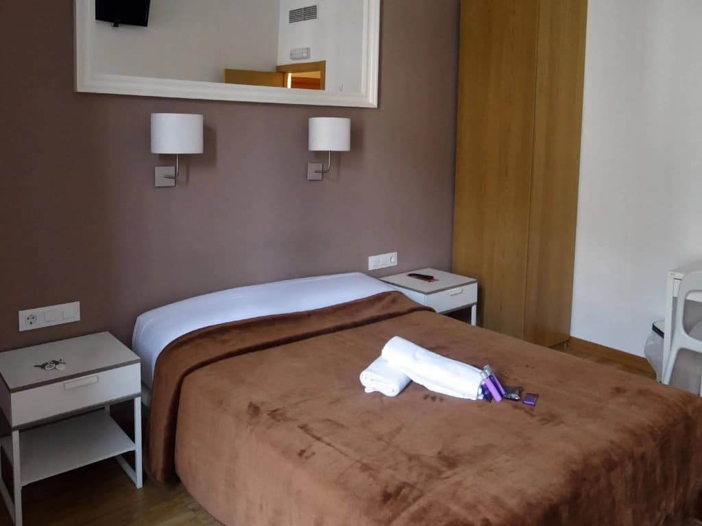 Hostal Balkonis - photo 5