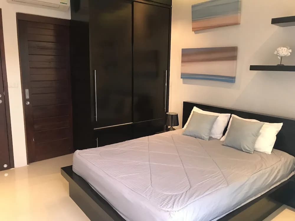 Skylight Villa B-01 - photo 1