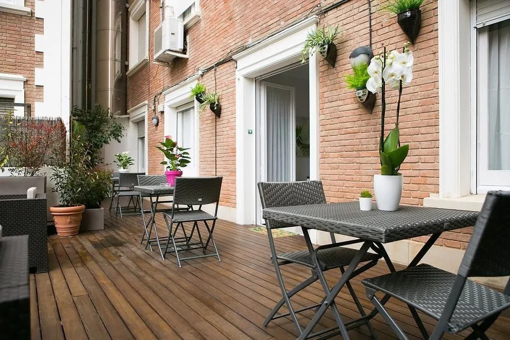 Hostal Tuset - photo 8
