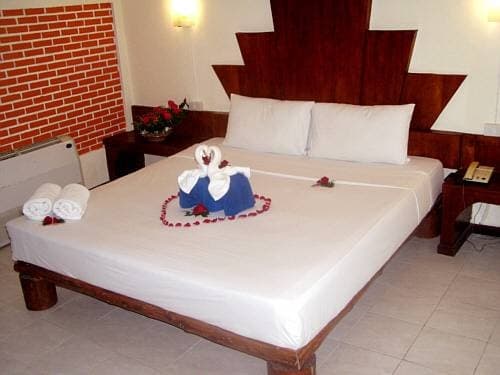 Golden Sand Beach Resort - photo 3