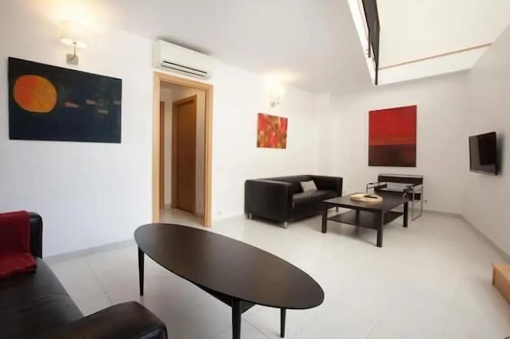 Park Guell Apartments - photo 23