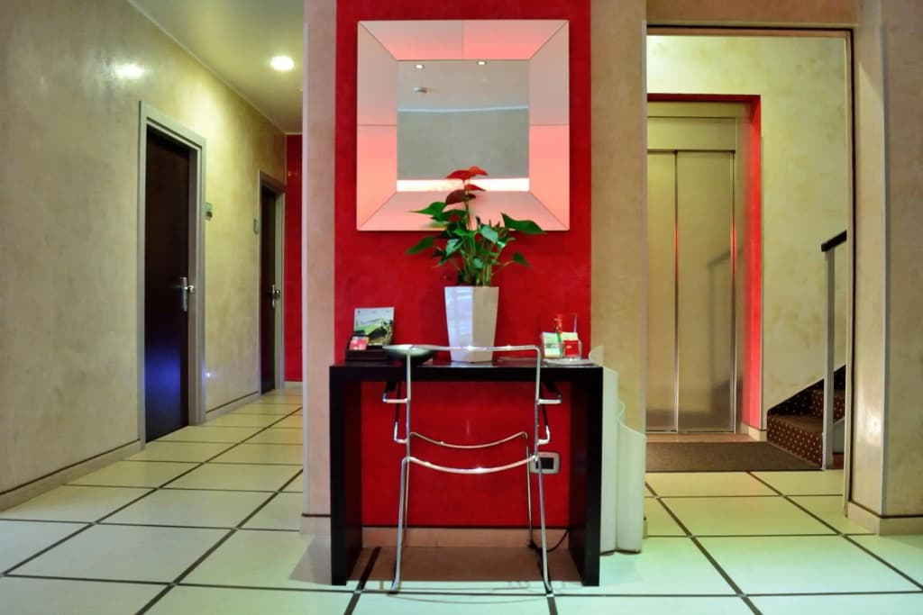 Hotel Susa - photo 13