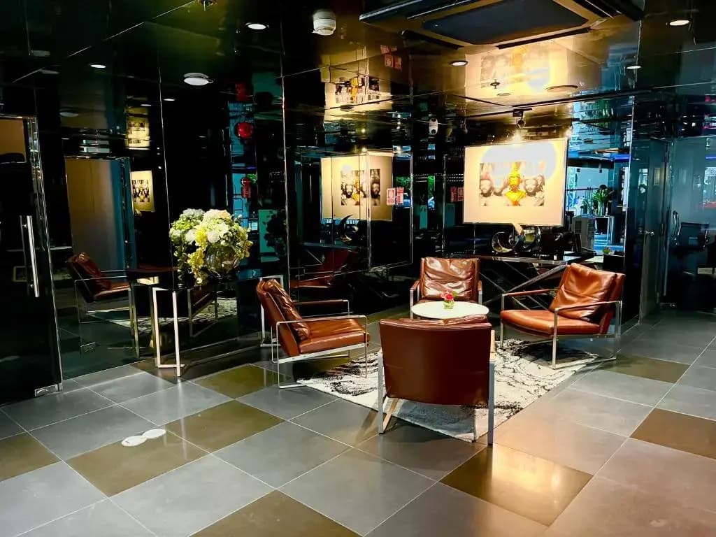 Arize Hotel Sukhumvit - photo 34
