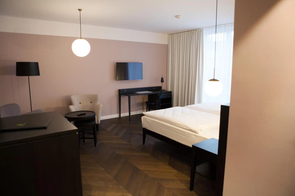 Hotel Caroline - photo 26