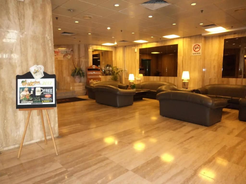 The Emperor Hotel Melaka - photo 10
