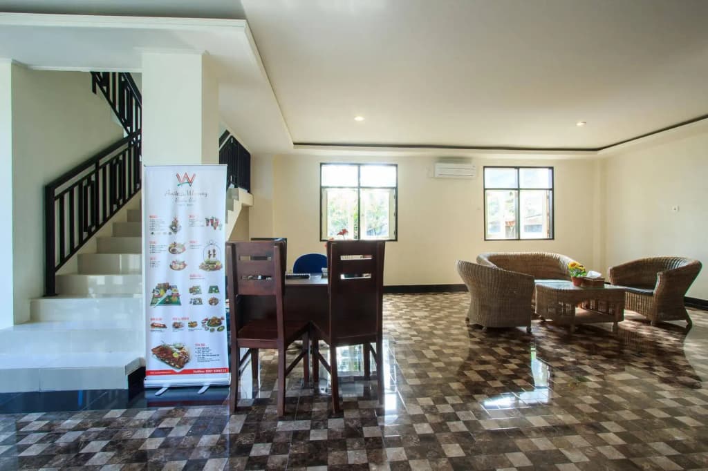 Ivanka Airport Inn - photo 2