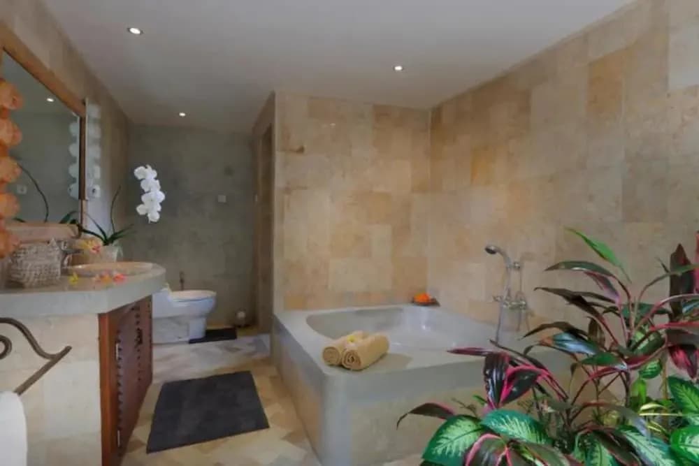 The Jessica Estate - photo 8