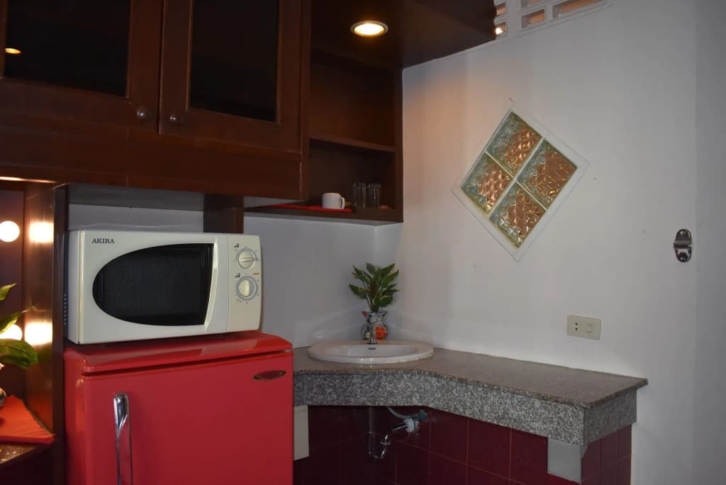 Karon Café Inn - photo 17
