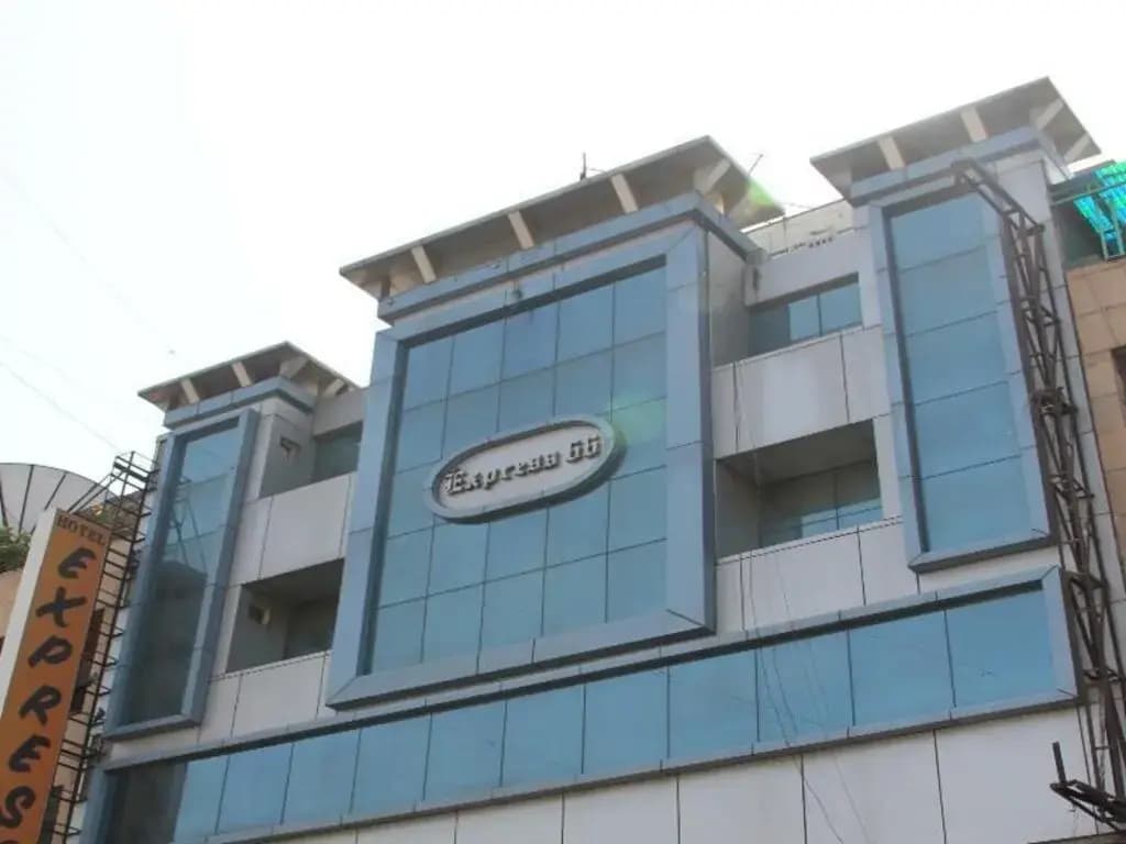 Hotel Express 66 - photo 1