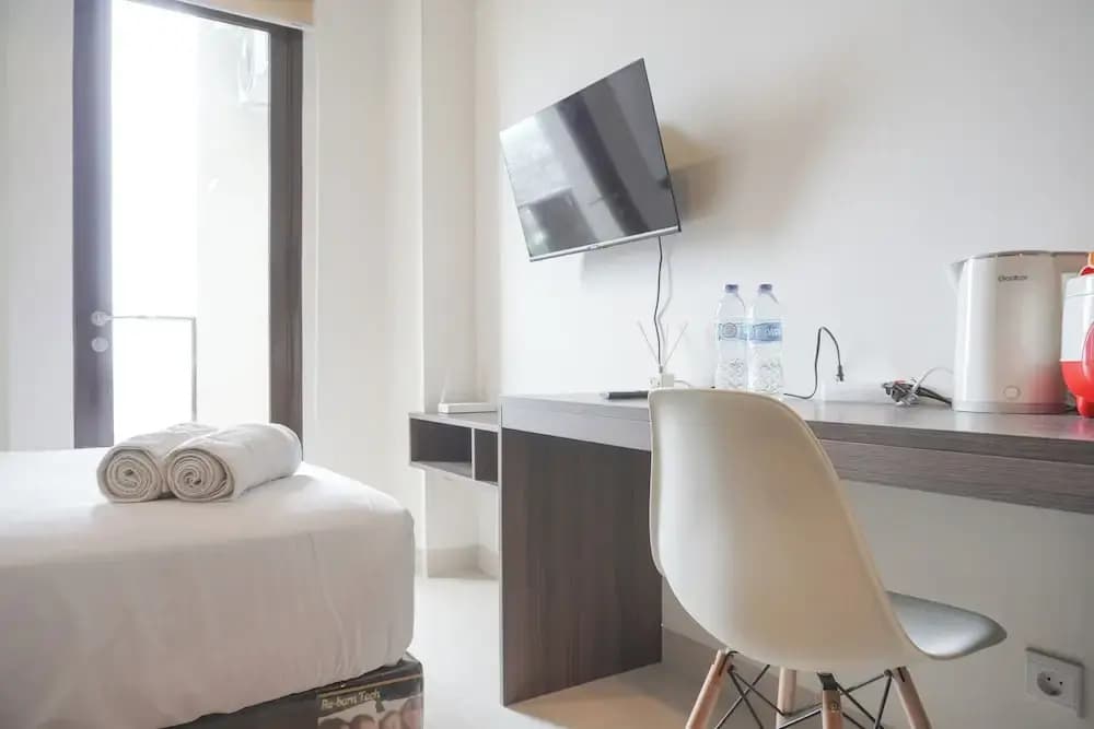 Brand New And Comfort Studio At Vasaka Solterra Apartment - photo 6