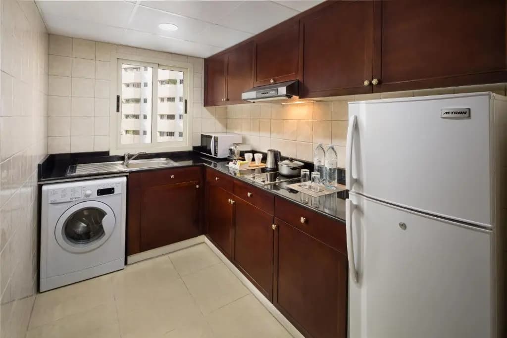 Savoy Crest Hotel Apartments - photo 15