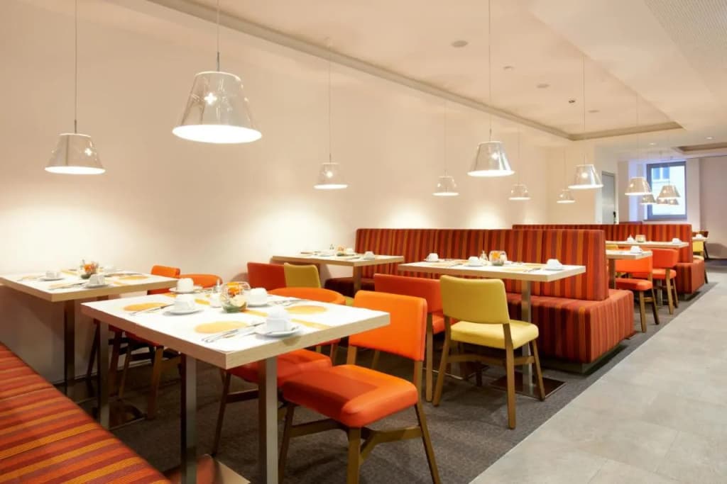 Simm’s Hotel – the cityhotel next to Metro U3 - photo 28