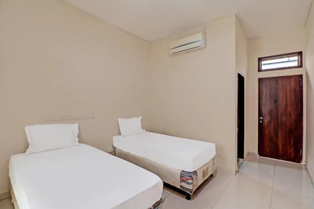 OYO 92017 Sari Agung Hotel - photo 9