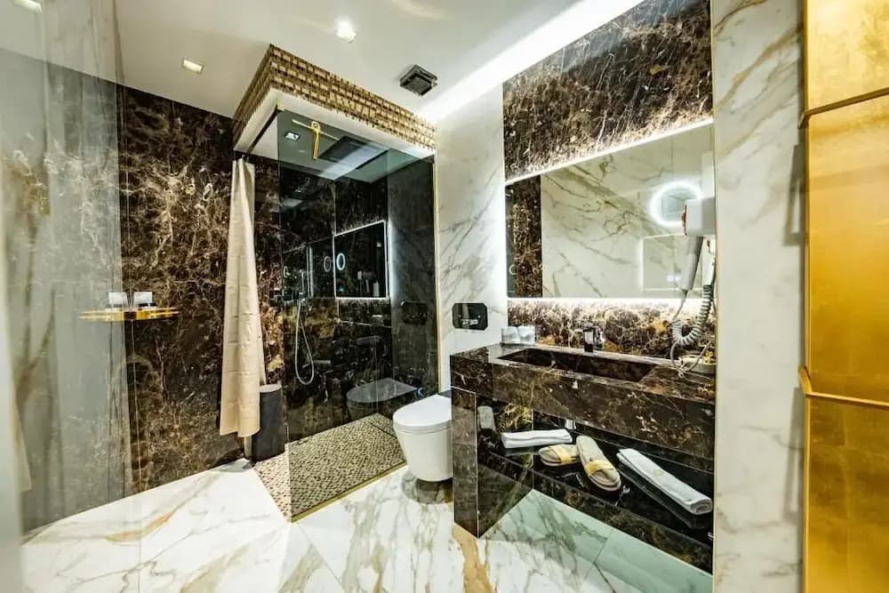 Sofia Ultra Suite Collection - photo 12