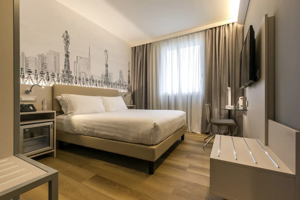 43 Station Hotel - photo 3