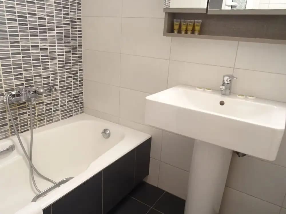 Acropolis view comfort apartment - photo 9