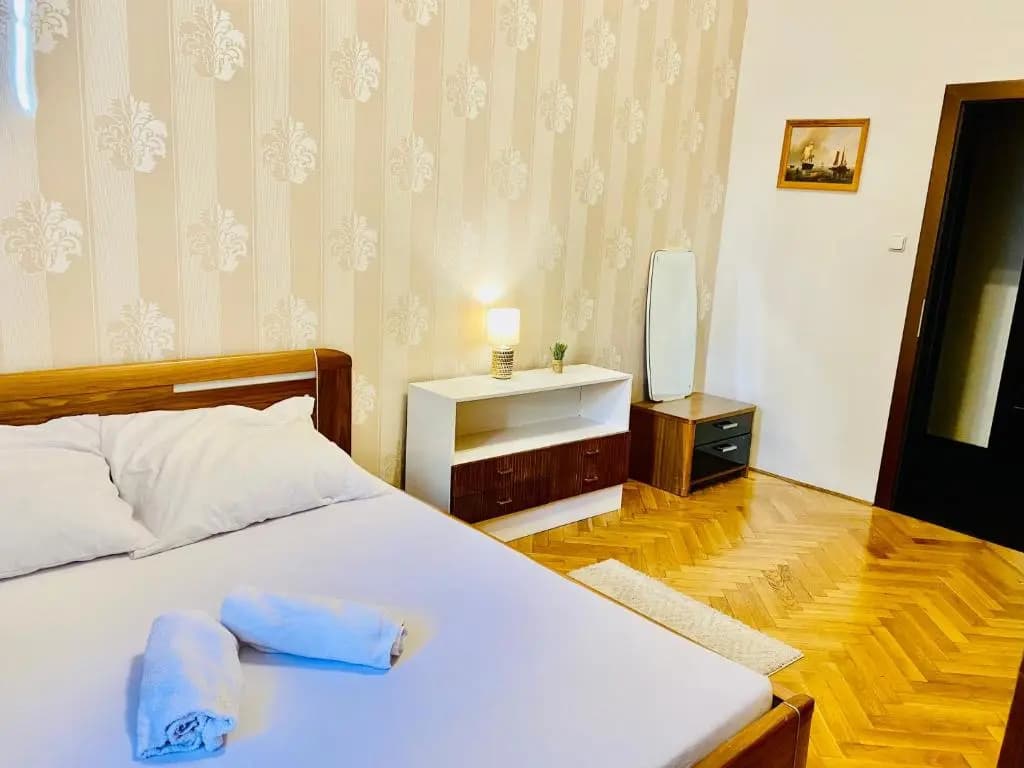 aparthotel in square Praha 2 - photo 10