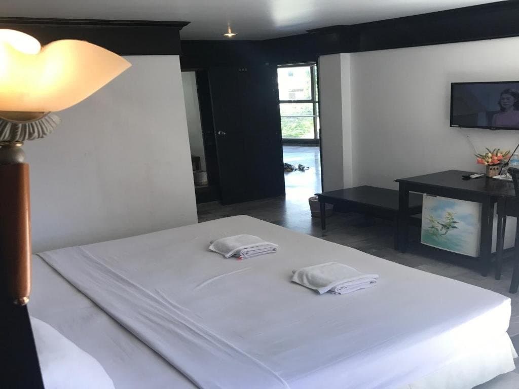 Maximum Boutique Hotel - photo 24