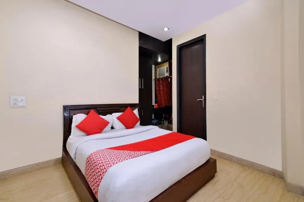 Hotel Lotus B&B By OYO Rooms - photo 14