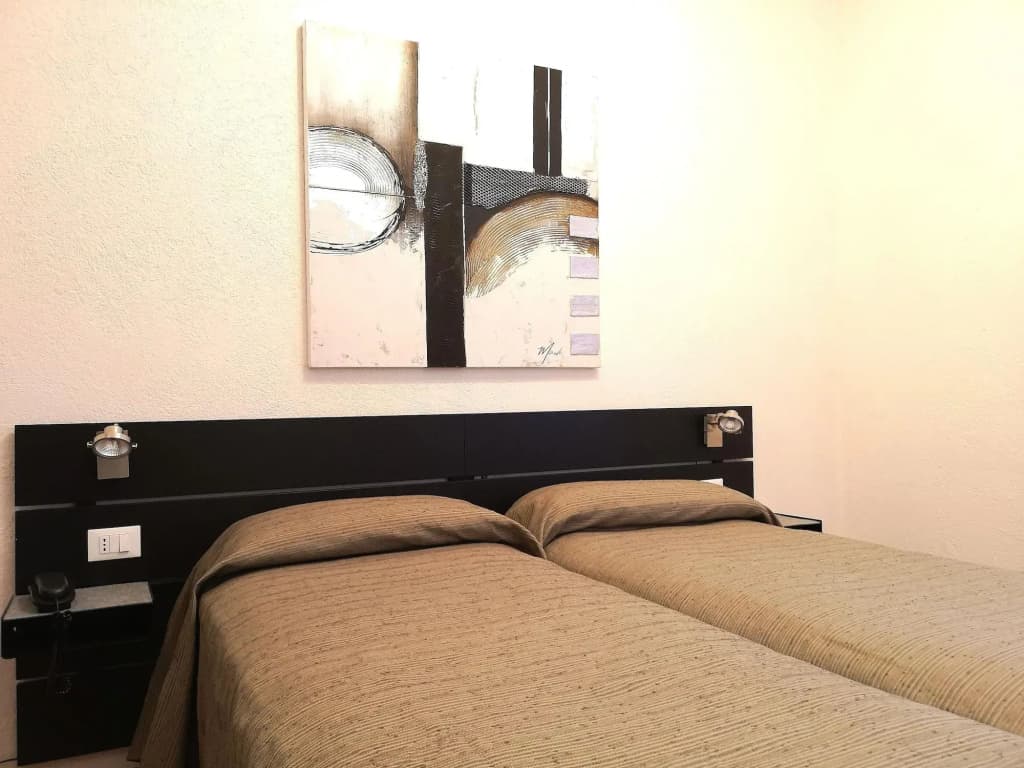 Hotel Rossi - photo 10