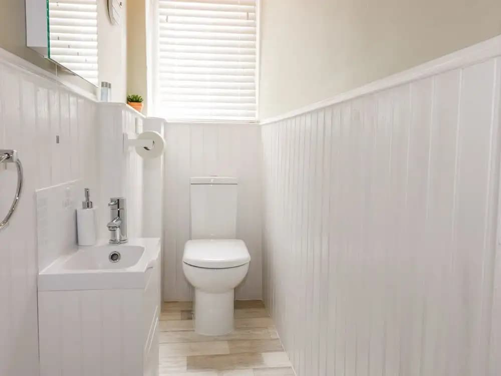 29 Trinity Crescent - photo 8