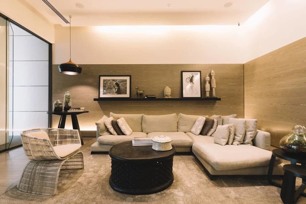 Experience Waterfront Luxury with Views - photo 2