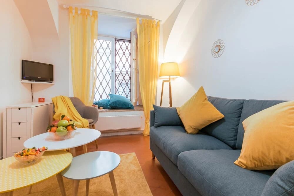 Prime 1Br/Ba Apt Next Colosseum - photo 6