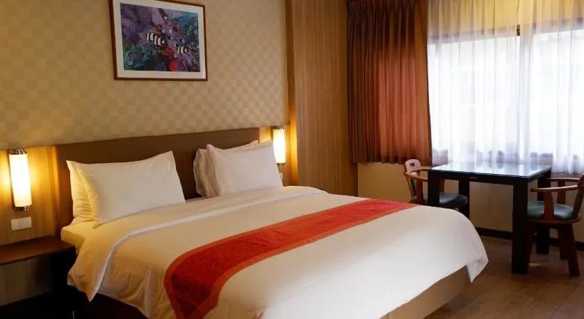 Dynasty Inn - photo 3