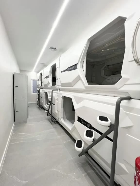 Hostel Space Capsule - photo 3