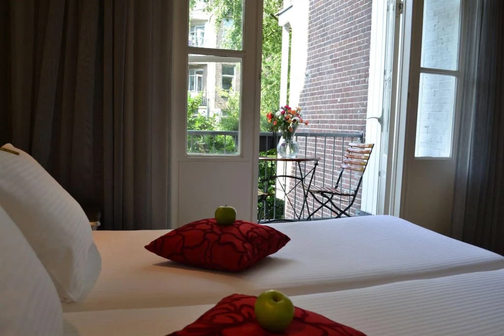 Alp Hotel Amsterdam - photo 2