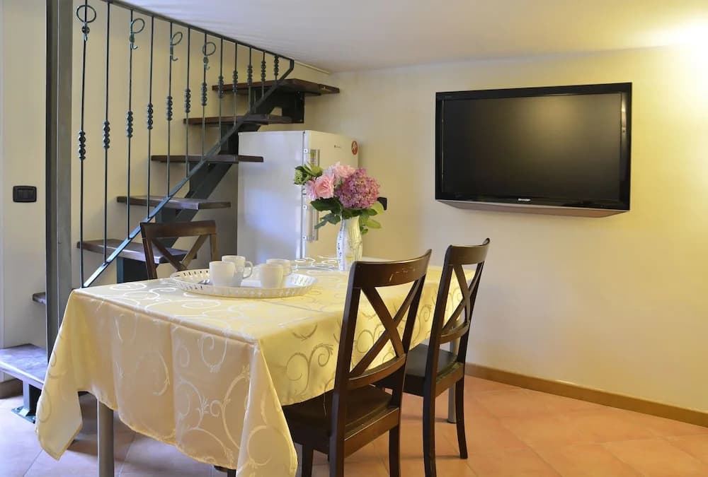 Gemelli Holidays Well Connected to City Center - photo 12