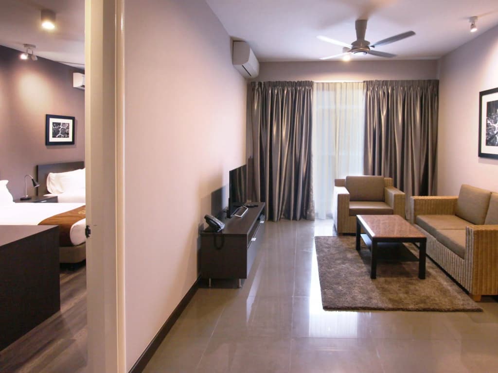Acappella Suite Hotel - photo 2