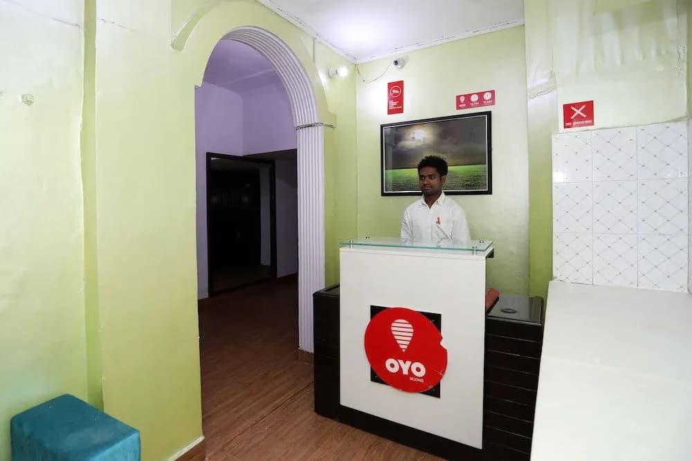 OYO 9534 Hotel Heights - photo 11
