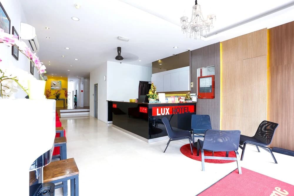 Lux Hotel - photo 9