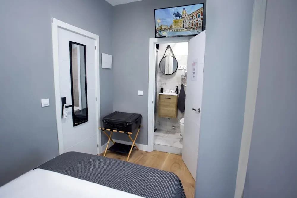 Jvo Hostal Sl - photo 11